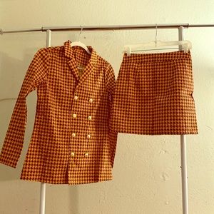 Orange & Black Top/Skirt 2 Piece Outfit S NIB